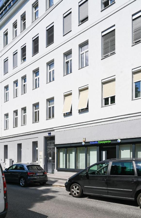 Ferienwohnung Charming Domicile Wien Allerheiligenplatz Exterior foto