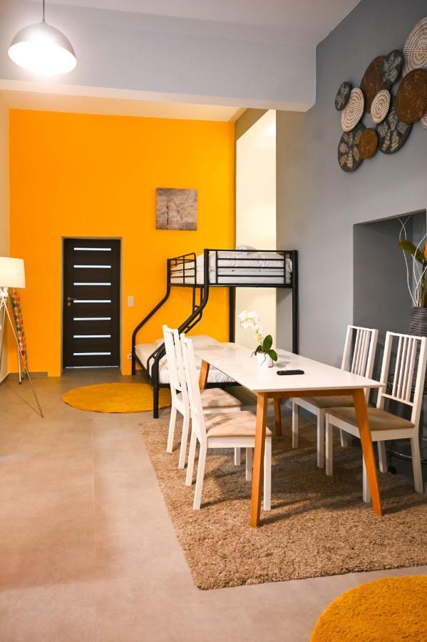 Ferienwohnung Charming Domicile Wien Allerheiligenplatz Exterior foto