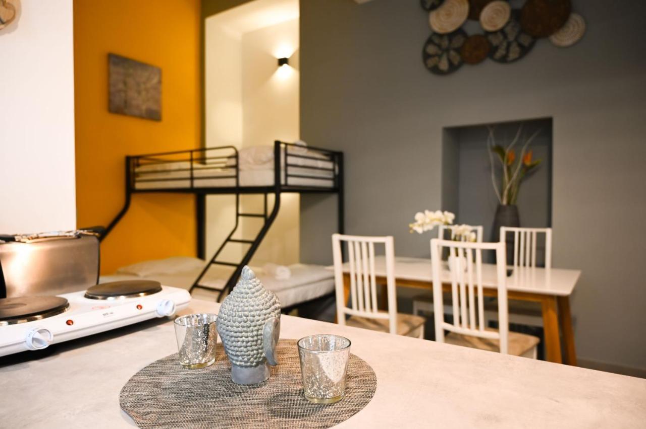 Ferienwohnung Charming Domicile Wien Allerheiligenplatz Exterior foto