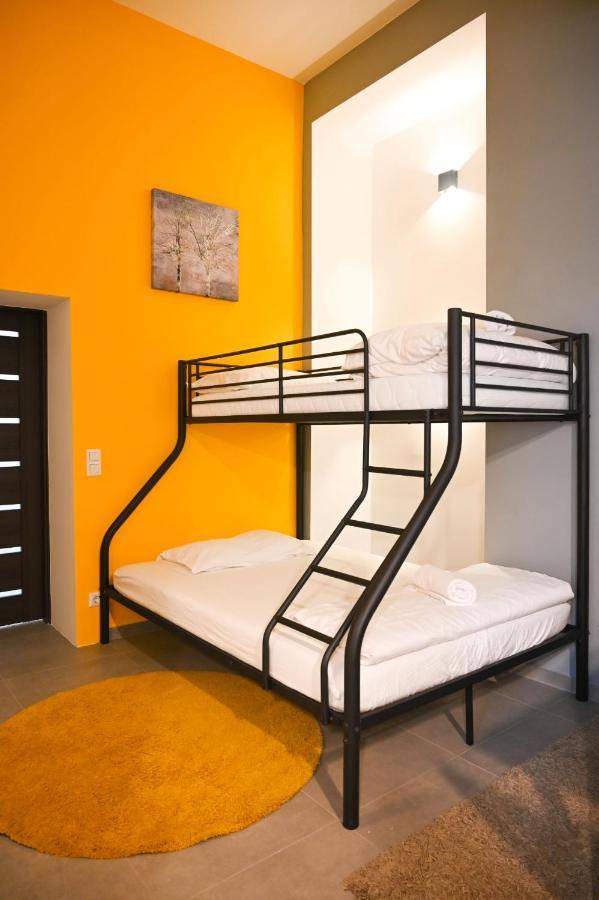 Ferienwohnung Charming Domicile Wien Allerheiligenplatz Exterior foto